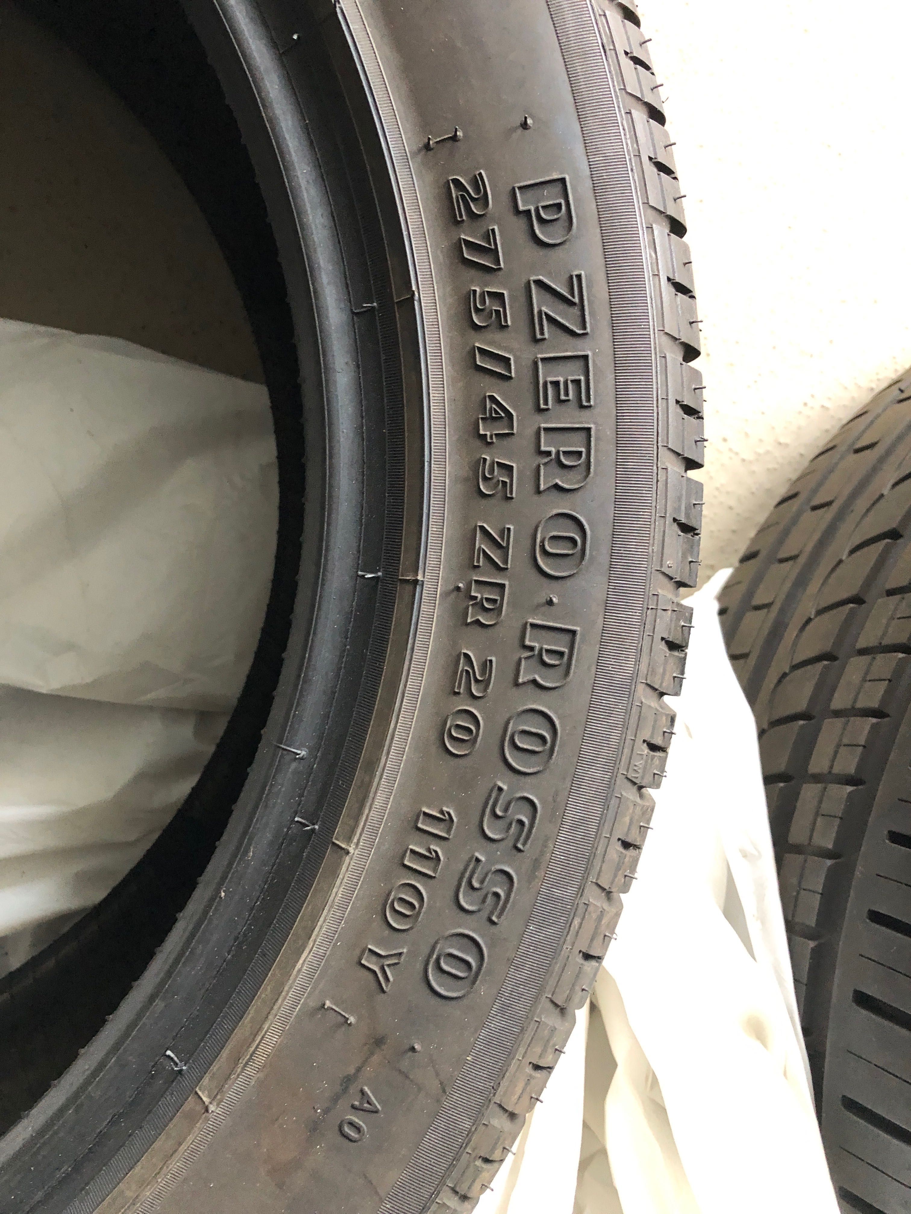 Дві шини літні Pirelli PZero 275/45 R20 110Y XL