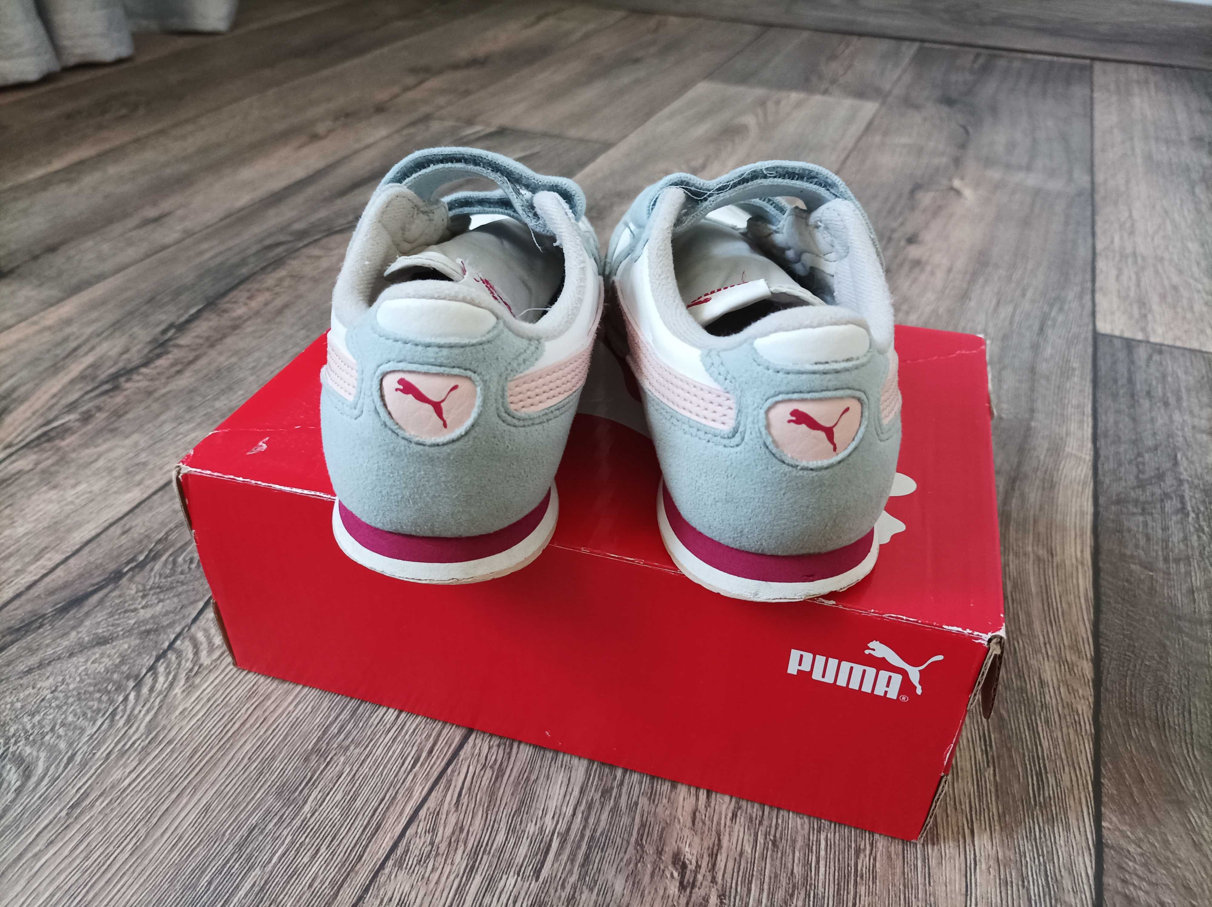 Продам кросівки Puma р.32 для дівчинки