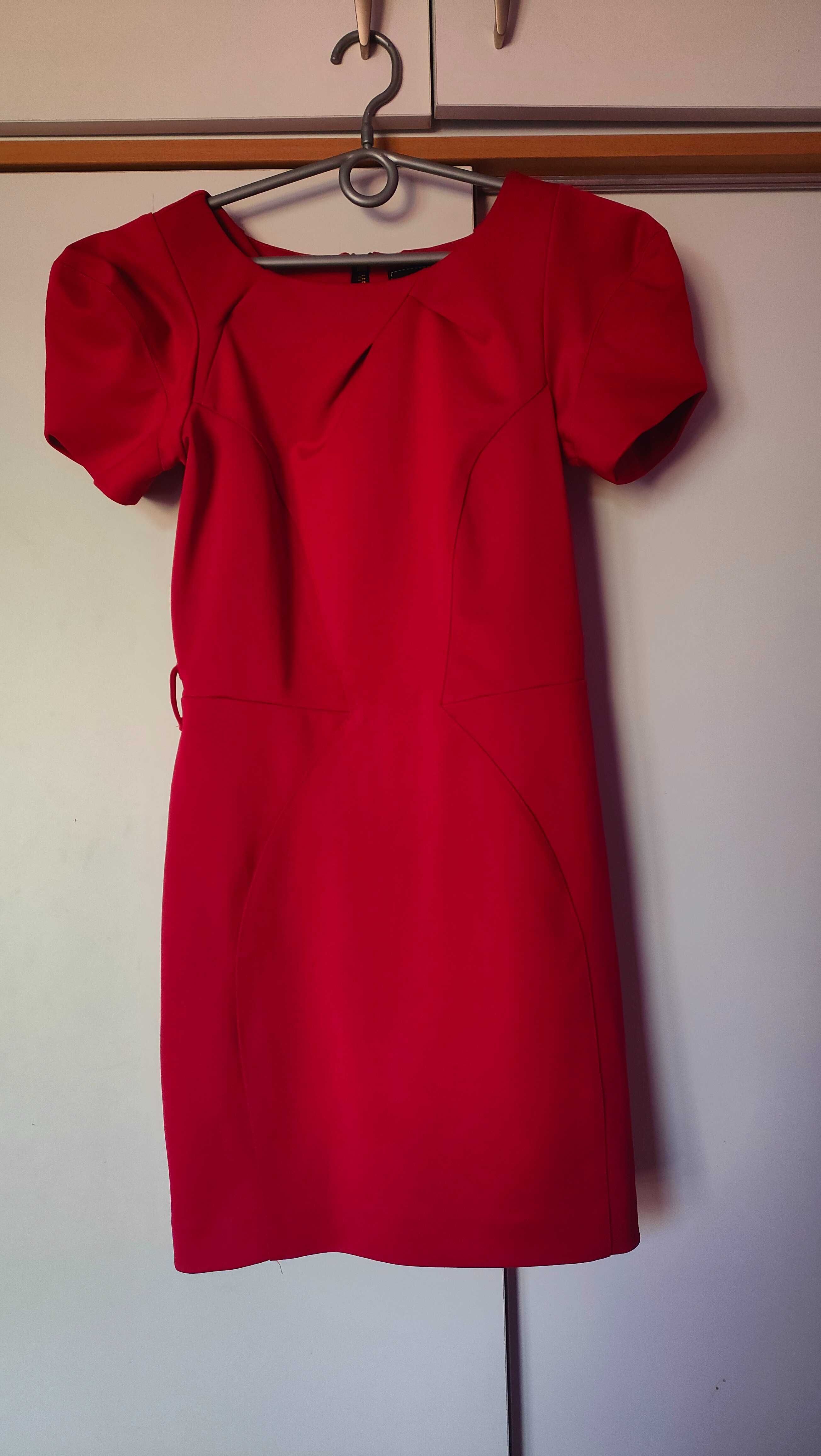 Czerwona sukienka River Island r. 34