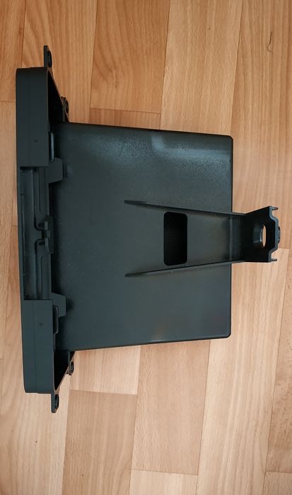 Полку под магнитолу