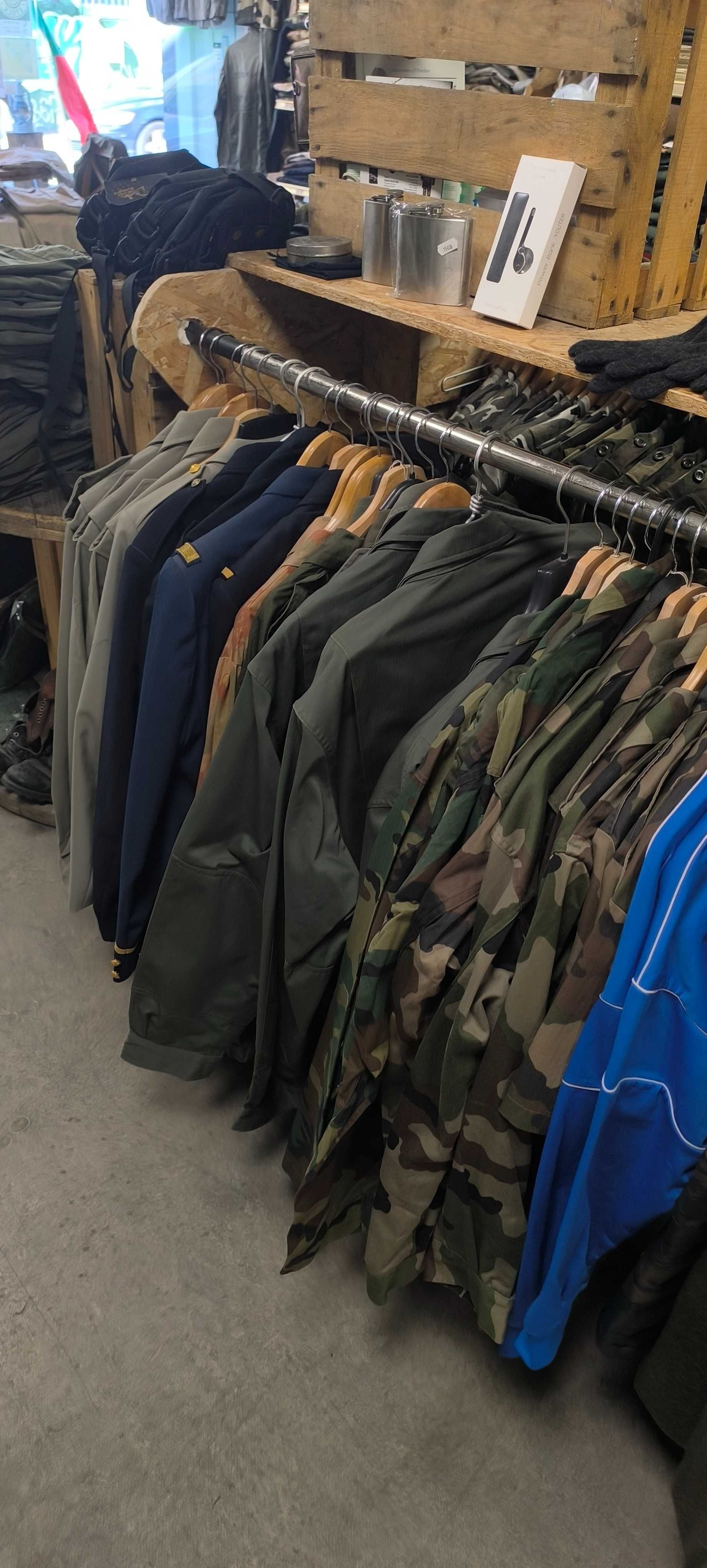 Destock  artigos militaire