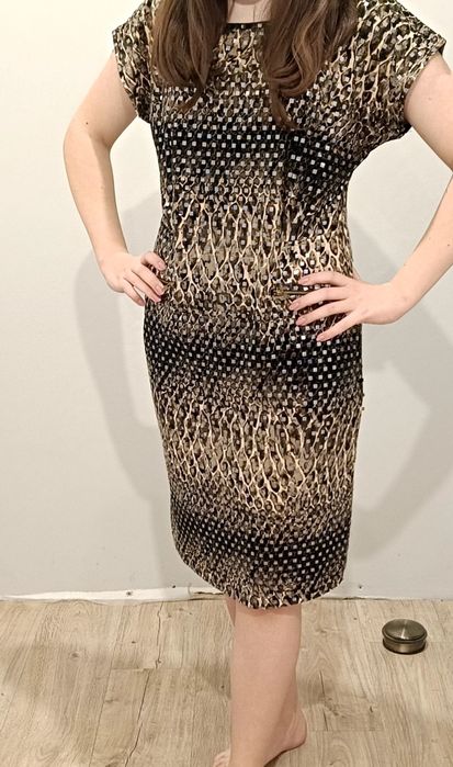 Sukienka sylwestrowo karnawałowa, błyskotka L 40