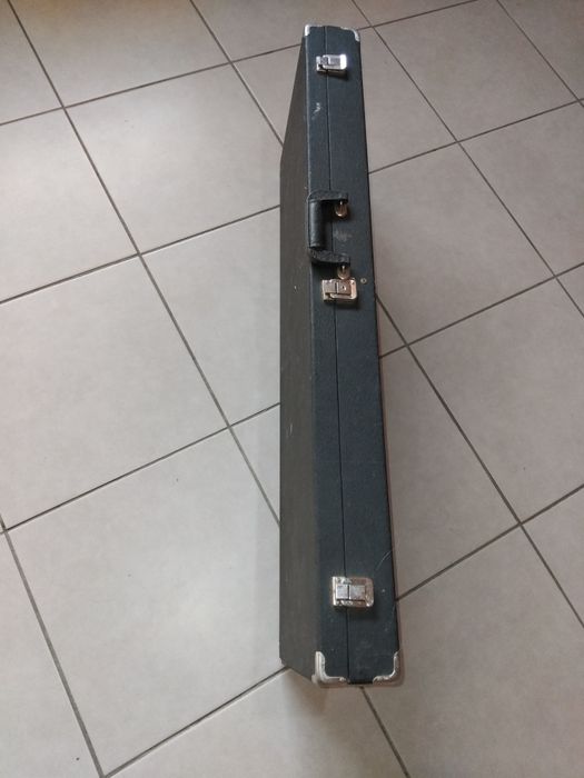 Guitarra Elétrica (com) ou (sem) estojo rígido