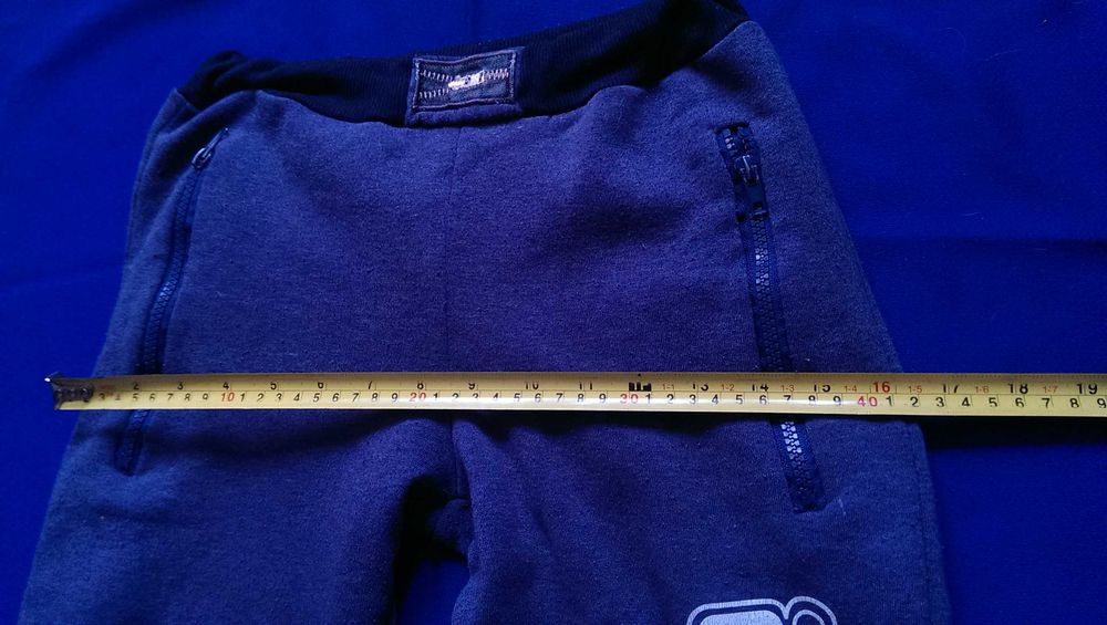 Детские спортивные штаны FILA в хорошем состоянии