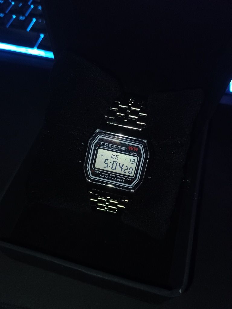 Zegarek Męski Ekskluzywny LED Vintage