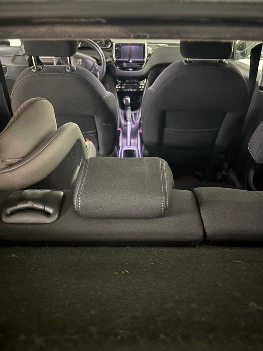 Peugeot 208 - Diesel