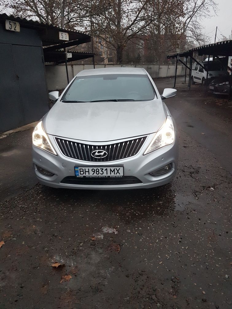 Hyundai Grandeur HG300 Premium 2014