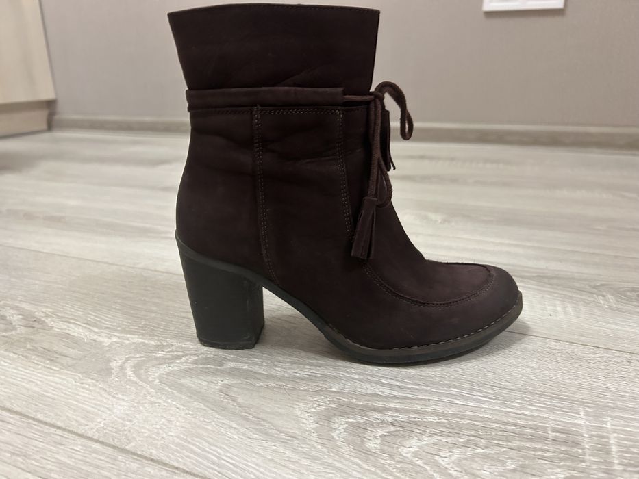 Черевички замш і нубук