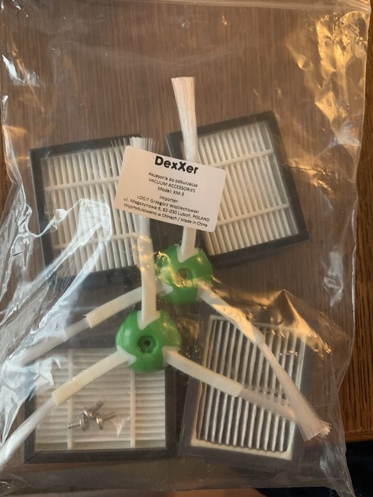 Odkurzacz iRobot Roomba i3 + akcesoria