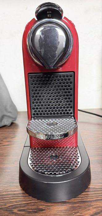Maquina de café Krups Nespresso Citiz Red