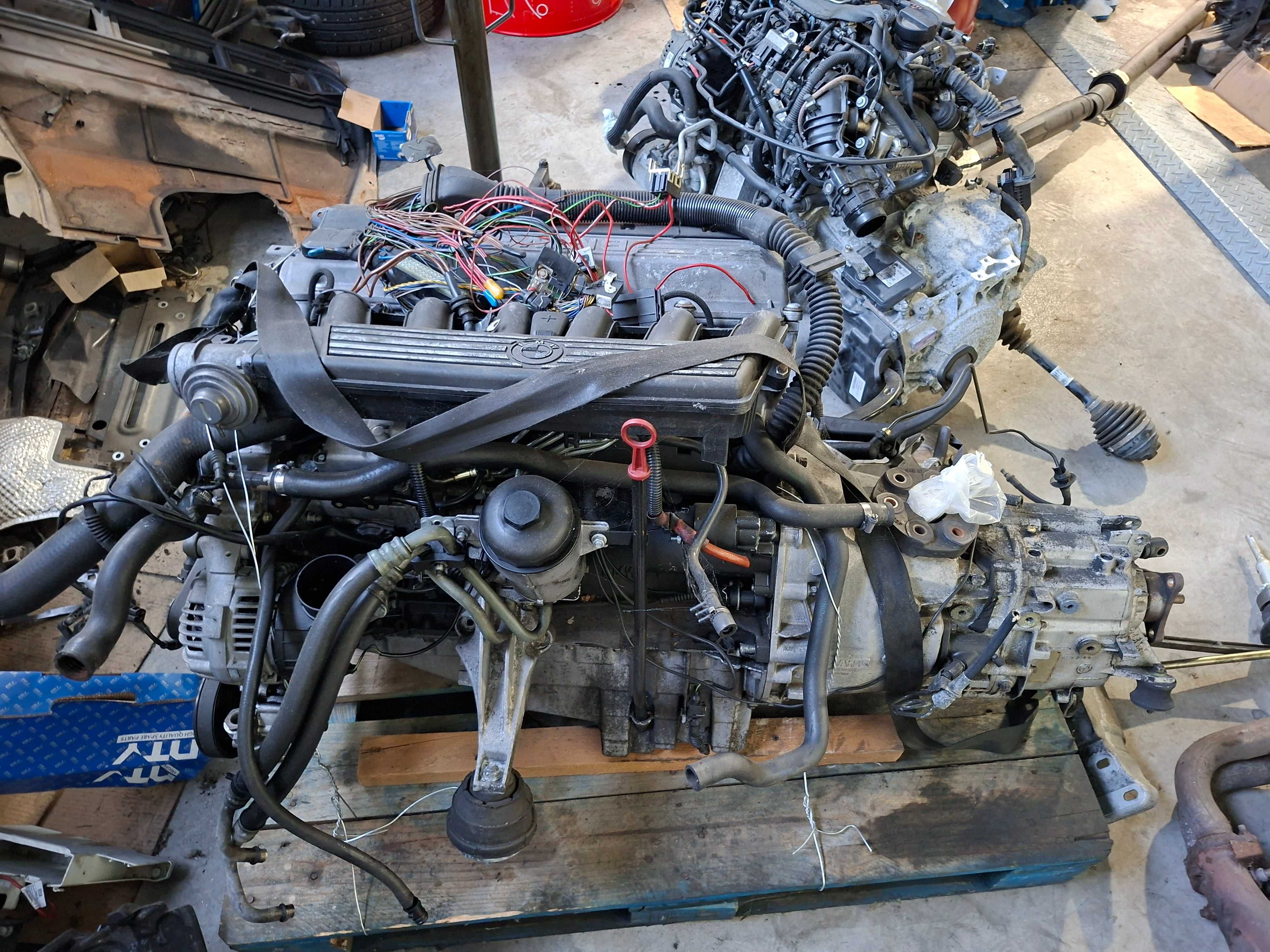 Motor bmw 525tds 170mil