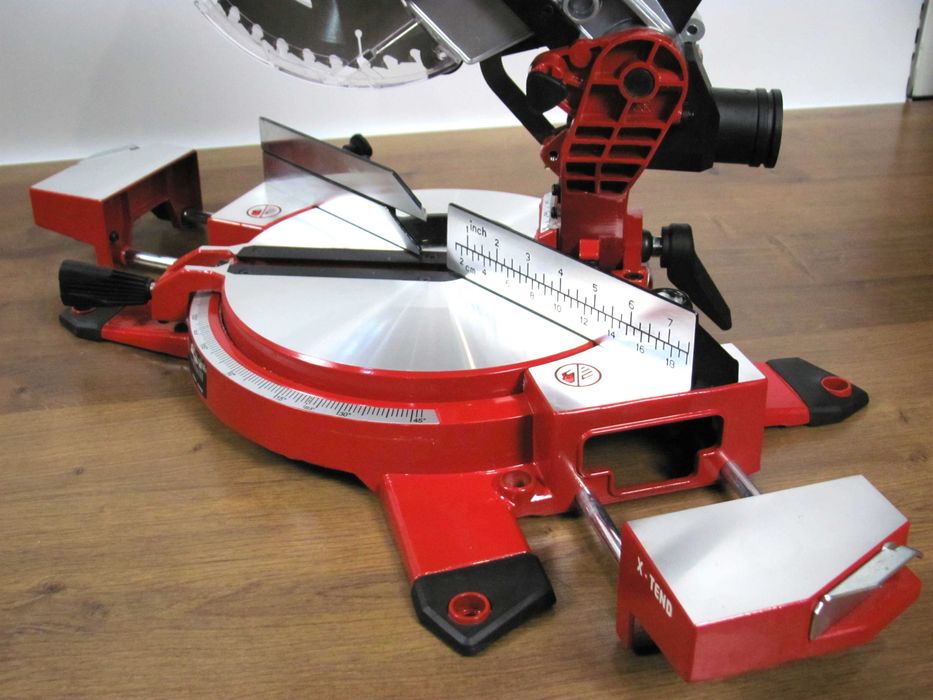 Пила торцювальна серії Expert Einhell TE-MS 18/210 Li з Німеччини