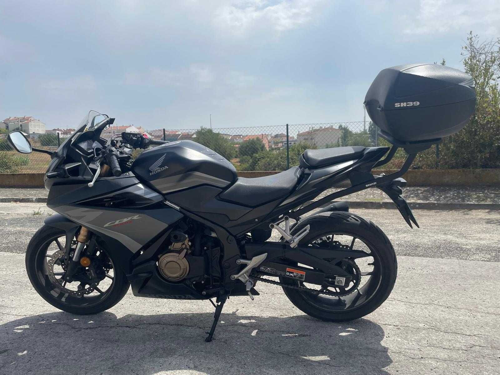 Honda cbr 500r com escape GPR