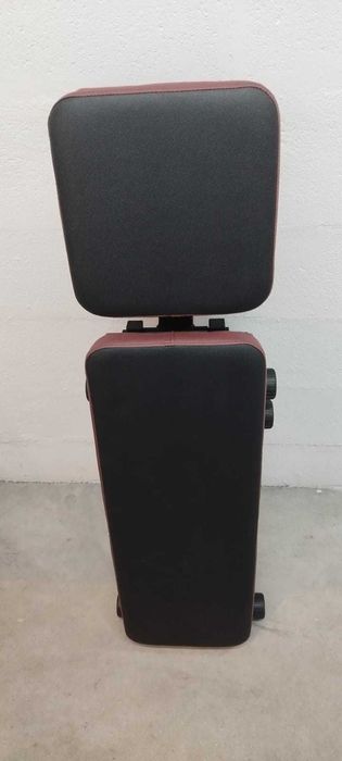 Banco de musculação e anilhas montáveis