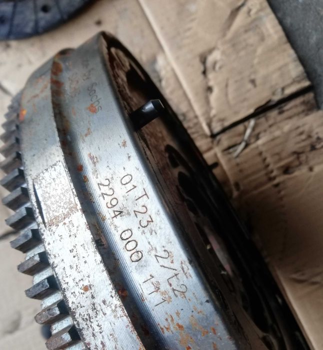 Koło dwumasowe dwumas tarcza sprzęgło Ford Focus MK2 C-Max 2.0 TDCI