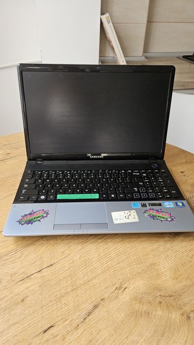 Laptop Samsung 2012