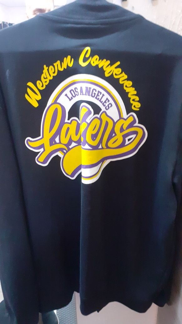Клубная куртка бомбер Б.К.Los -Angeles Lakers./23 Le Bron James..XL.