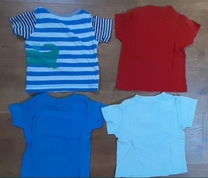 Macacão, camisas e t-shirts, menino, dos 6 aos 18 meses