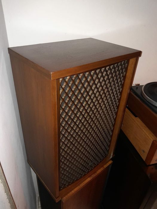 Colunas Sansui SP 1200