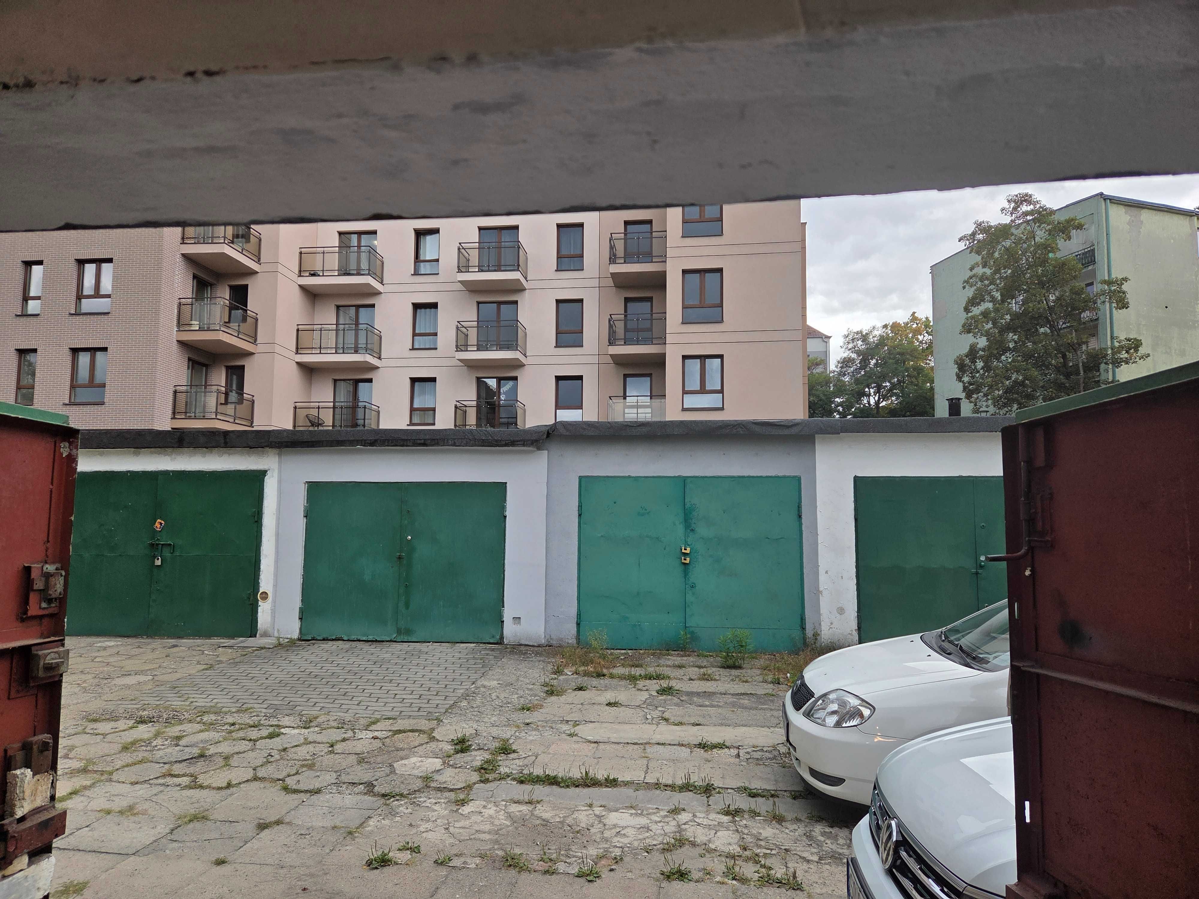 Garaż ul. Szpaków 18,6 m2 Sprzedam