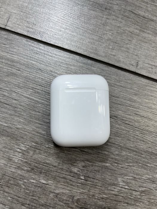 Airpods 2 (без бездоротовоі зарядки)