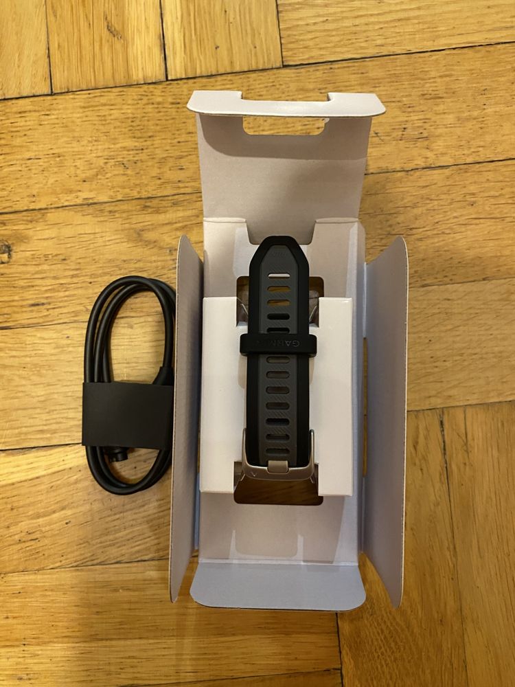 Zegarek Garmin Forrunner 165, czarny
