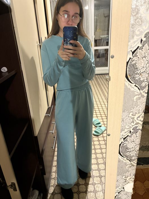 Костюм двійка блакитного кольору