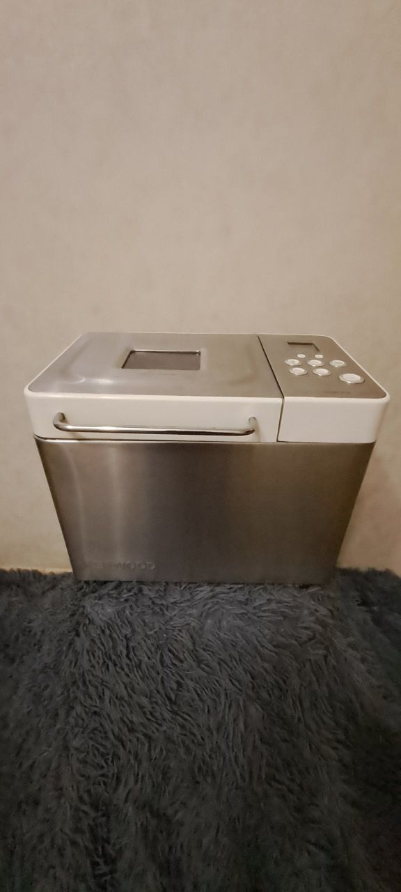 Хлібопічка Kenwood BM 350
