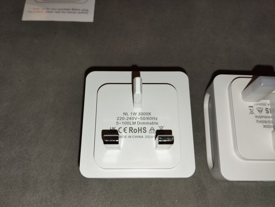 Lampki nocne z regulacją jasności