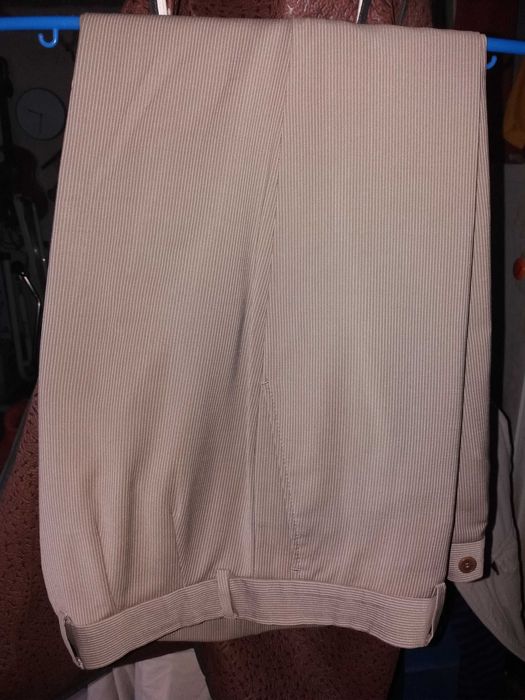 Fato ZARA MAN estado impec.