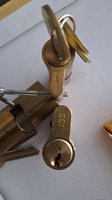 Zasuwka/wkładka/ zamek do drzwi