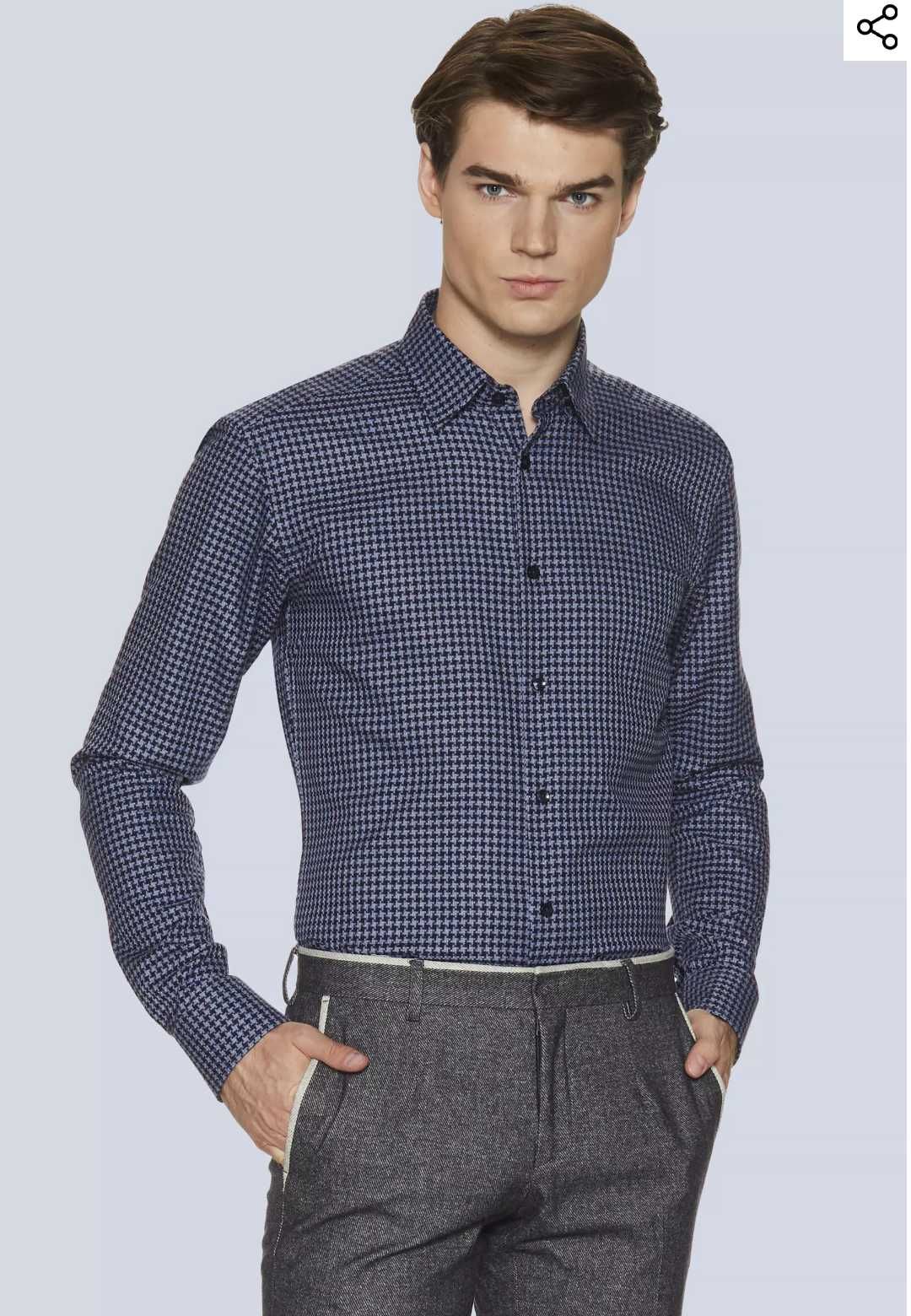 Koszula Vistula w kratę z kołnierzem kryte button-down szaro-granatowa