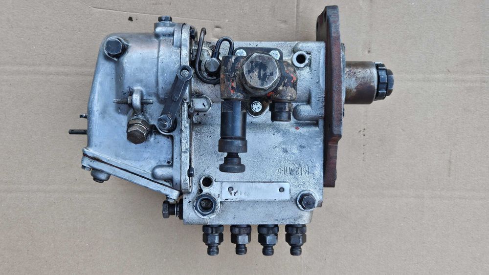 MTZ Belarus 82 pompa wtryskowa po naprawie