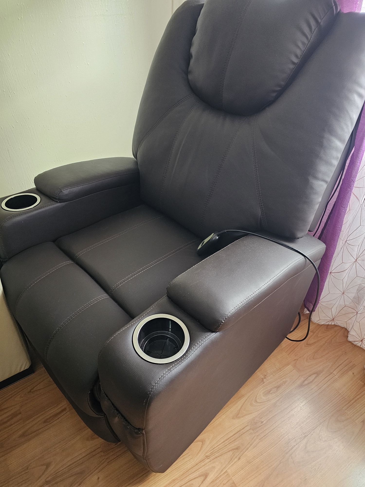 Sofás elétricos em excelente estado.