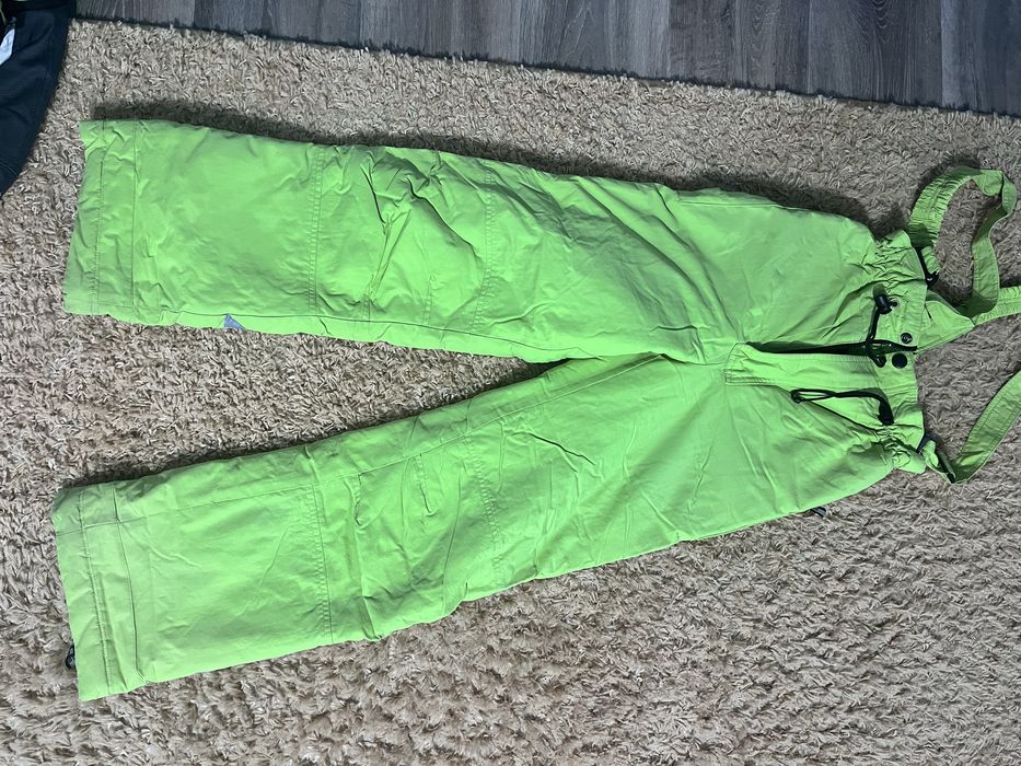 Продаю лижний костюм