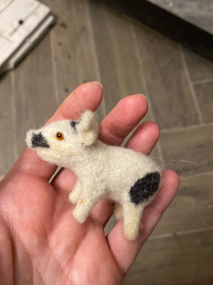 Валяная игрушка