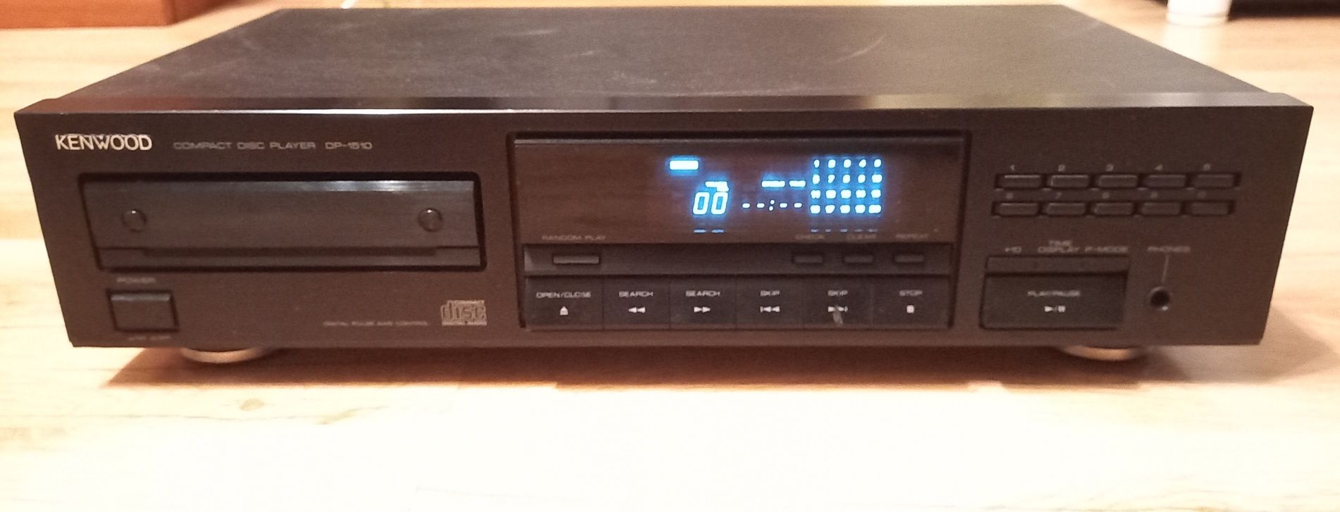 Odtwarzacz CD Kenwood DP-1510