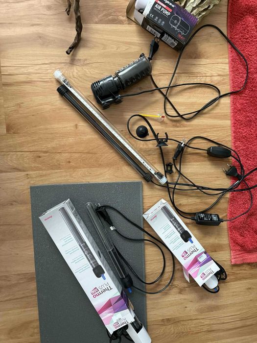 Akwarium Aquael leddy dzień noc 72l i dodatki