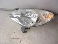 Citroen Xsara Picasso 99-04 r. Lampa Przód Lewa