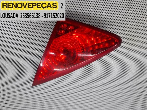 Farolim direito PEUGEOT 3008 I (0U_)