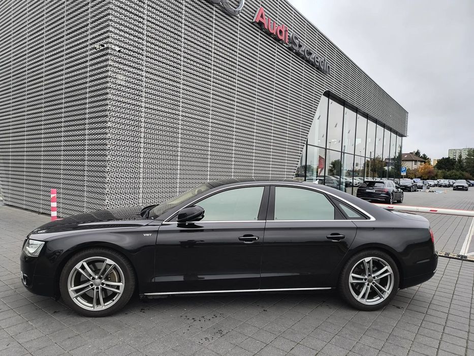 Audi A8 AUDI A8  4.2 TDI  D4 Quatro Masaże Bose 350 KM