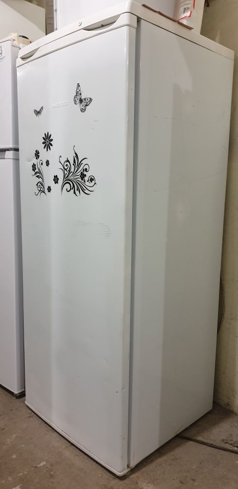 Холодильник Норд, без морозильной камеры.