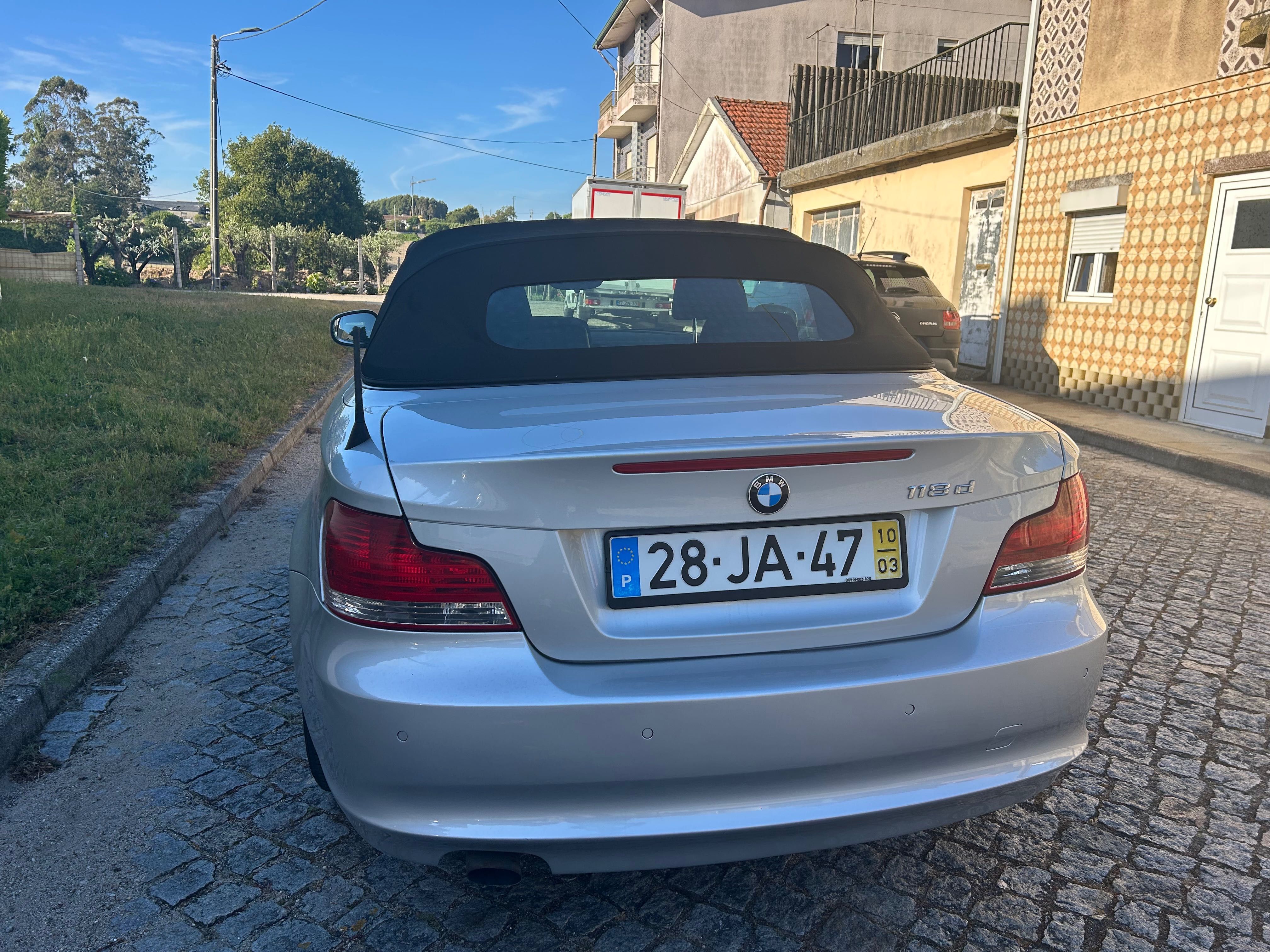 BMW 118 CABRIO Em excelente estado.