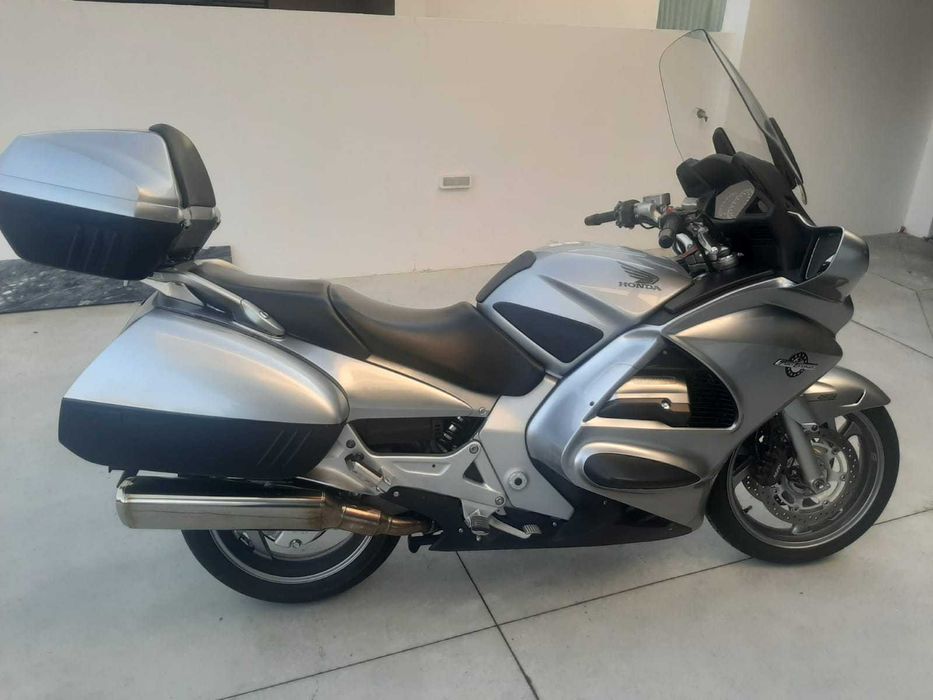 Honda Pan European