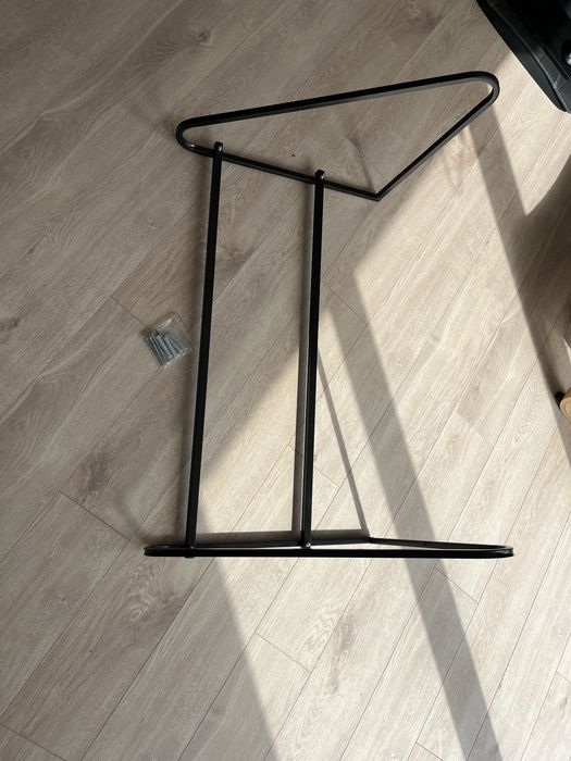 Stojak na opony/koła