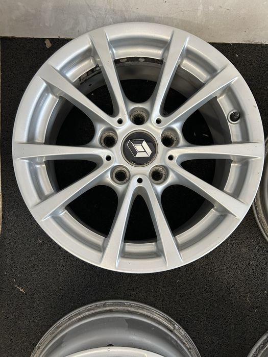 126 Felgi Aluminiowe RENAUT TRAFIC R 16 7J ET 31 Bardzo Ładne