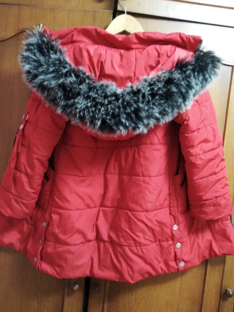 Курточка-пальто на дівчинку
