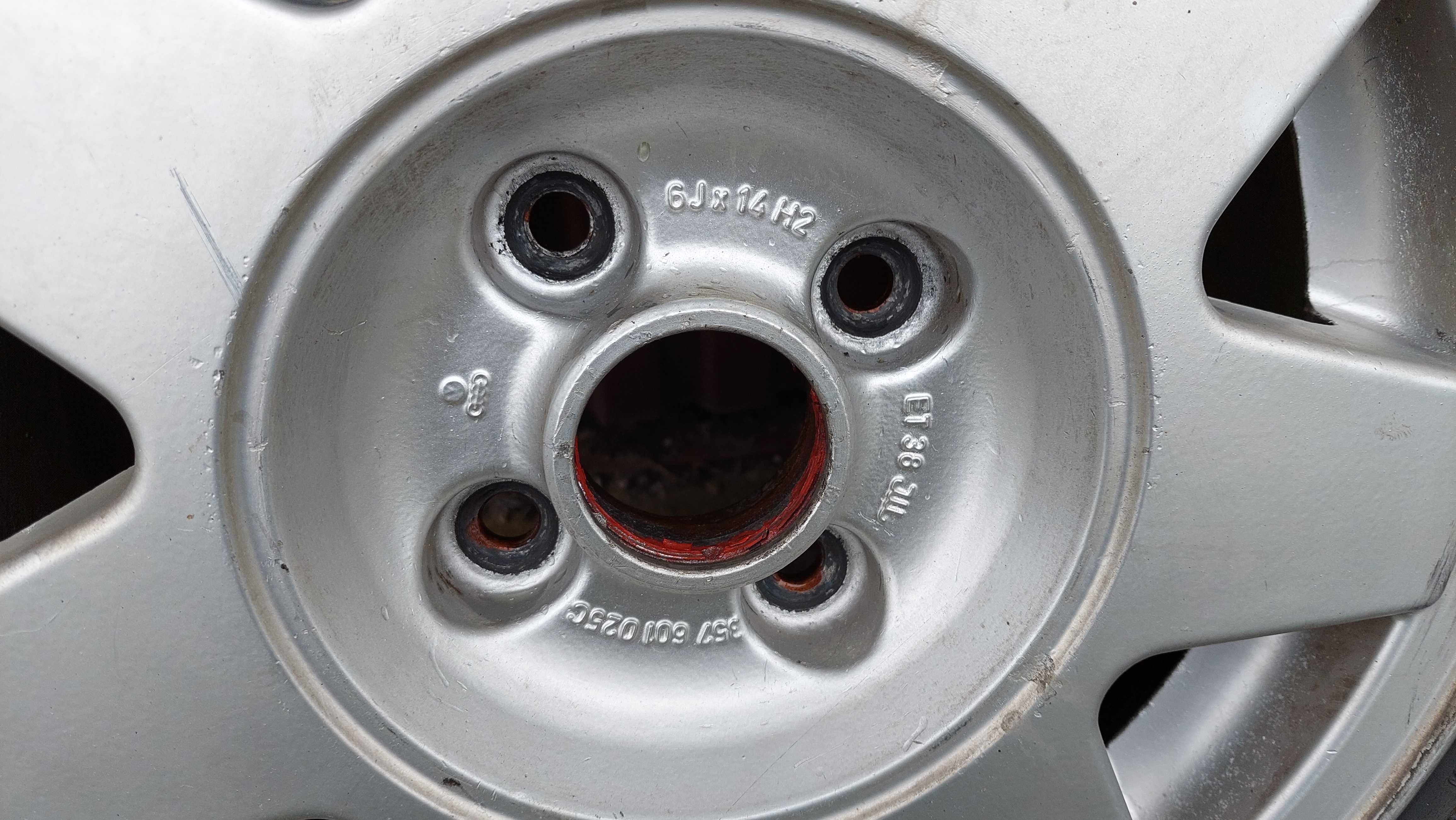 Alufelgi z oponami Toyo Proxes i Starfire 14 cali VW Audi do klasyka