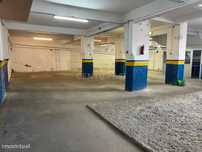 Garagem na Quinta do Serrado