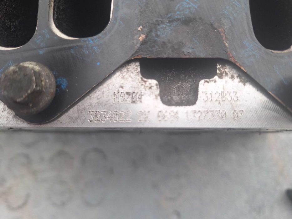 Trafic, Vivaro 2.0DCI M9R głowica, wałki  OE8200.519994 E